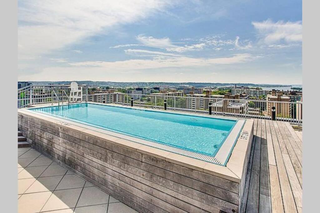 Luxury D.C. 1Br Apt W/Rooftop Pool In Southwest Waterfront Вашингтон Екстер'єр фото